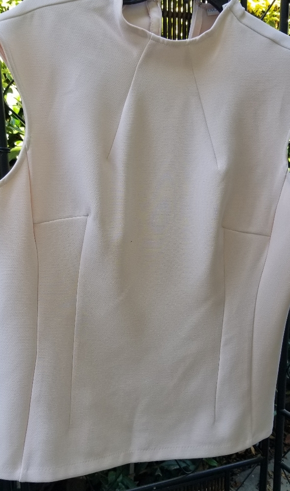 Sleeveless blouse